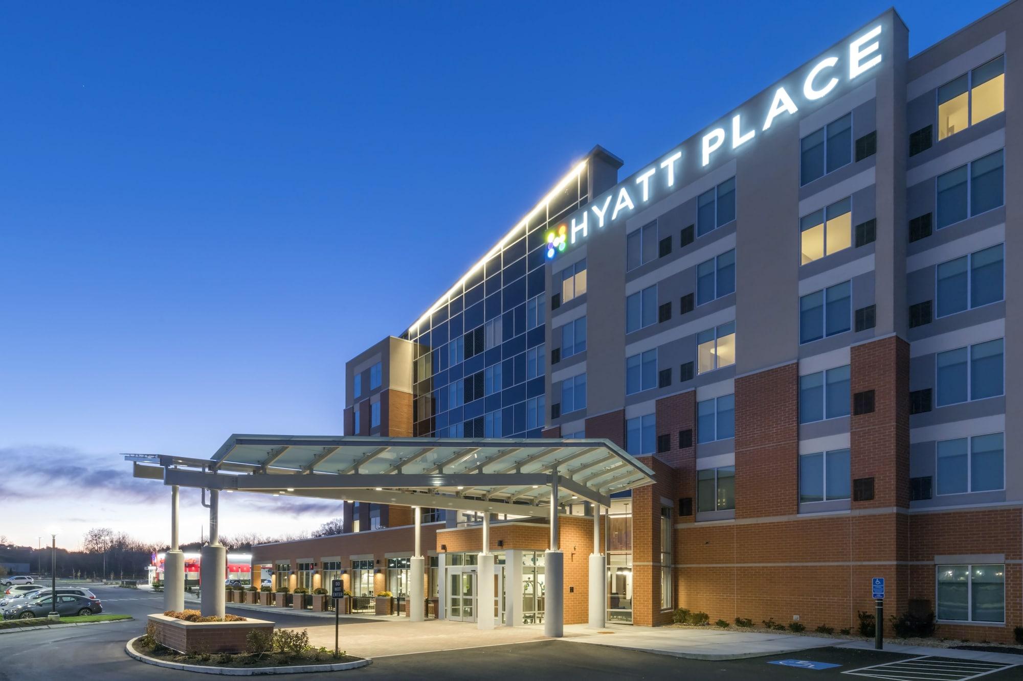 Hyatt Place Marlborough/Apex Center Dış mekan fotoğraf