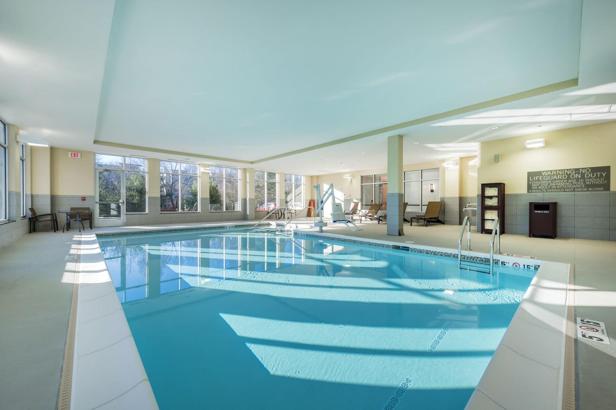 Hyatt Place Marlborough/Apex Center Dış mekan fotoğraf