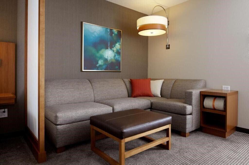Hyatt Place Marlborough/Apex Center Dış mekan fotoğraf